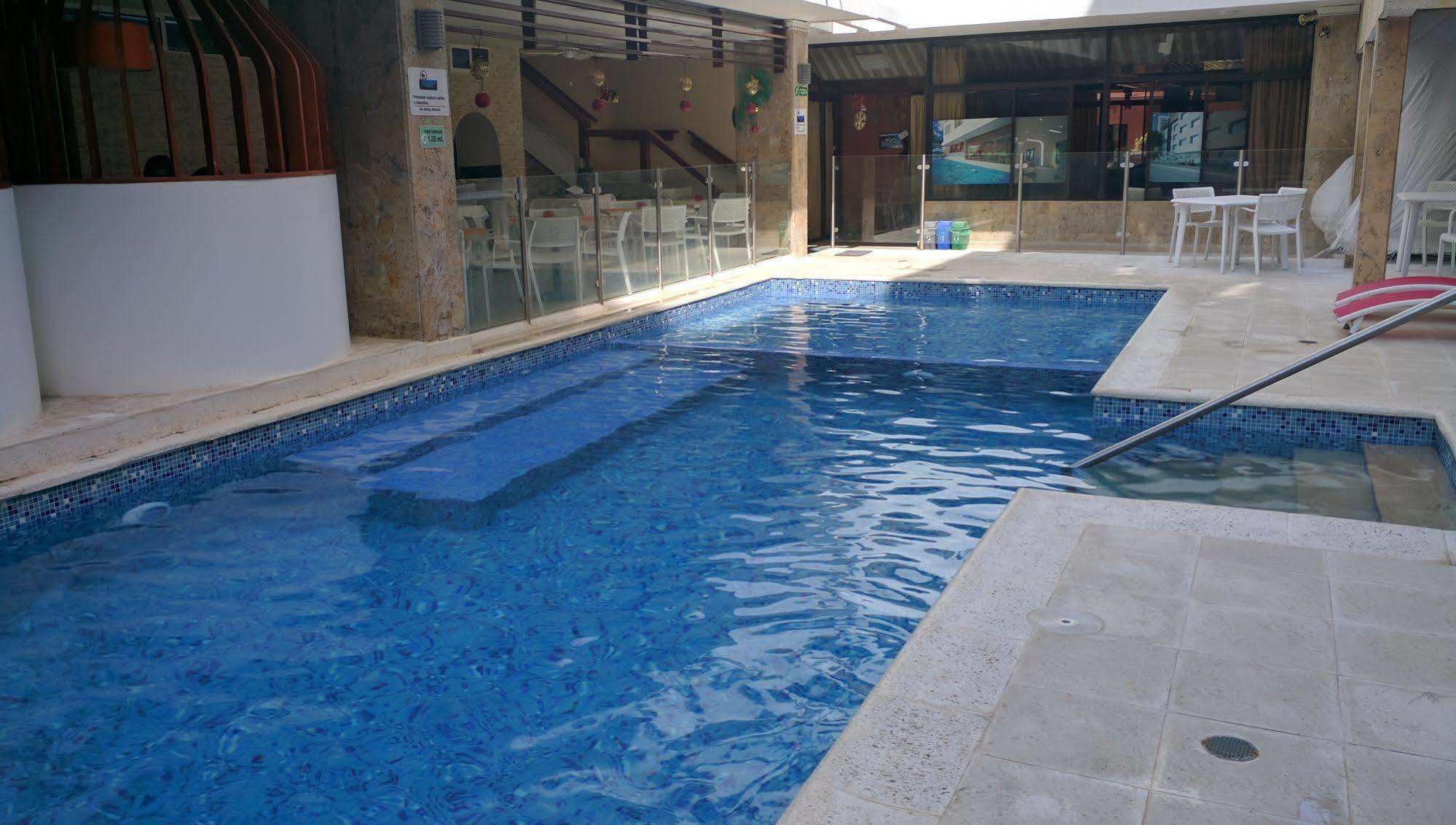 Hotel La Riviera Santa Marta  Exteriér fotografie